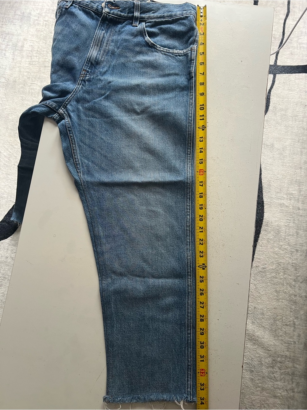 Gucci Light Wash Raw Hem Denim Jeans - Picture 13 of 14